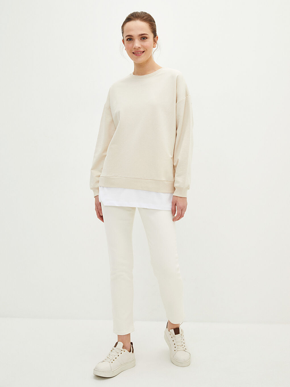 LC Waikiki Crew Neck Plain Long Sleeve Women's Sweatshirt Tunic -S2IP60Z8-PQB