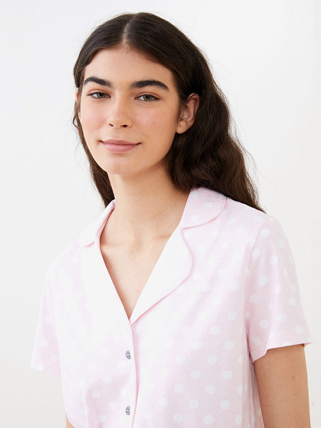 Pembe Gömlek Yaka Puantiyeli Kısa Kollu Pamuklu Kadın Pijama Takımı-2