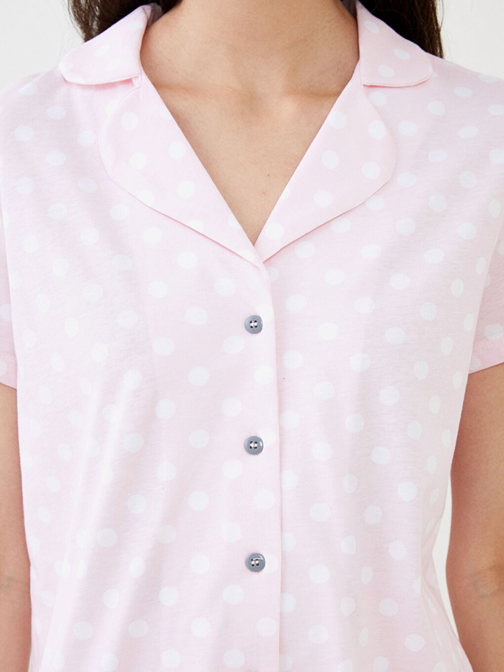 Pembe Gömlek Yaka Puantiyeli Kısa Kollu Pamuklu Kadın Pijama Takımı-3