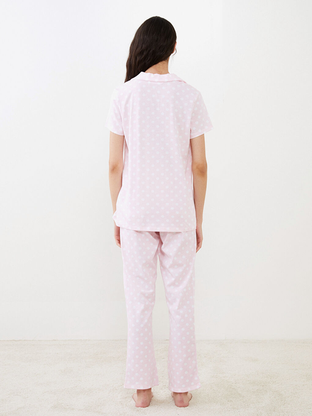 Pembe Gömlek Yaka Puantiyeli Kısa Kollu Pamuklu Kadın Pijama Takımı-4