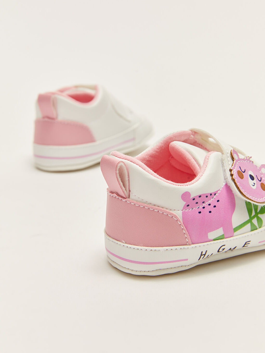 Beyaz Patch Detaylı Baskılı Kız Bebek İlk Adım Ayakkabısı-4