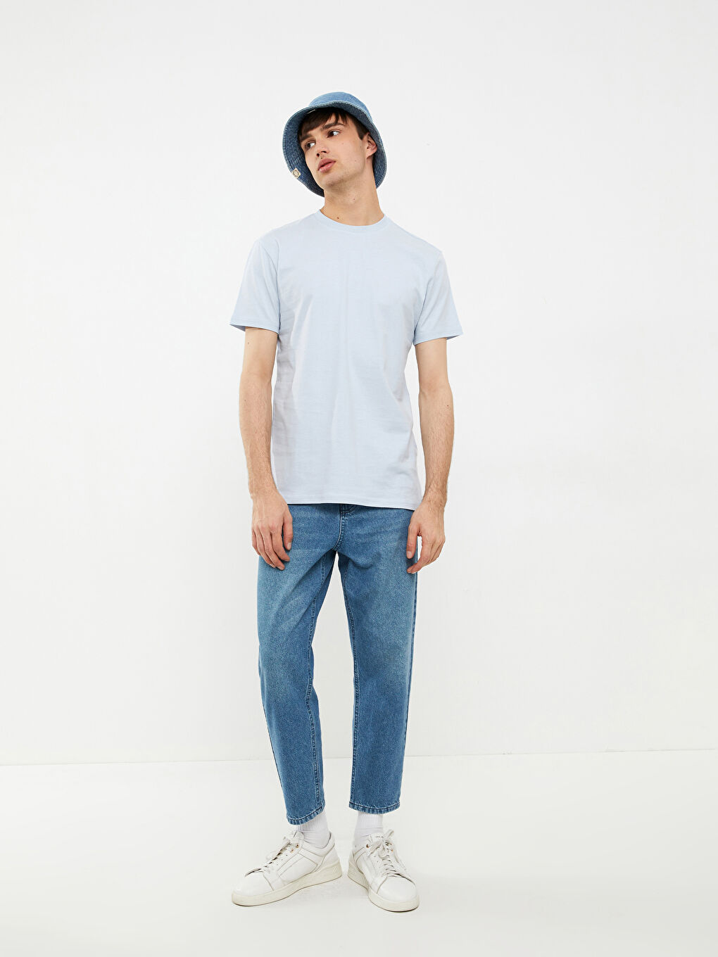 Mavi Bisiklet Yaka Kısa Kollu Basic Penye Erkek Tişört