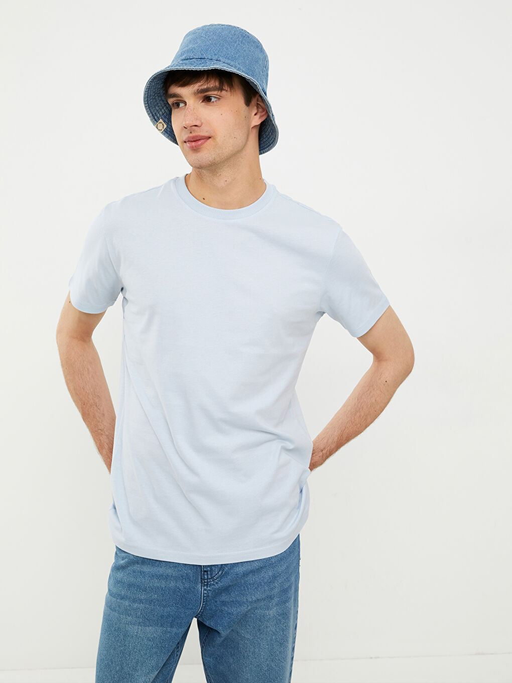 Mavi Bisiklet Yaka Kısa Kollu Basic Penye Erkek Tişört-2