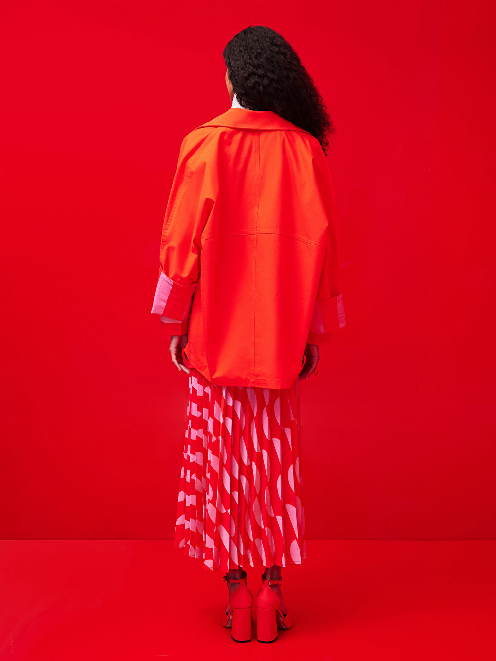 Front Button Closure Color Block Long Sleeve Gabardine Women's Jacket-4