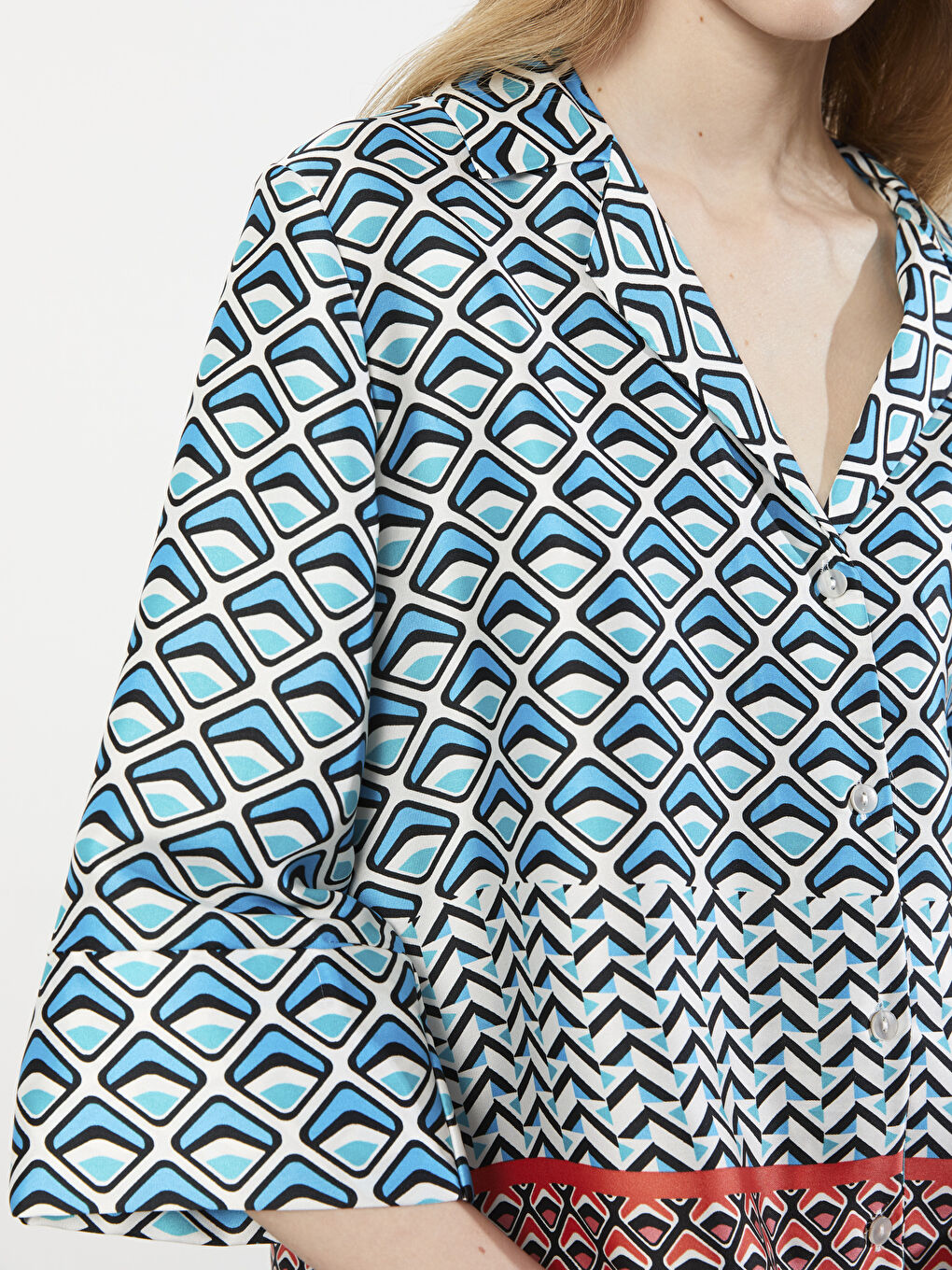 قميص ستان للسيدات بنقشة وإغلاق بأزرار أمامية-3