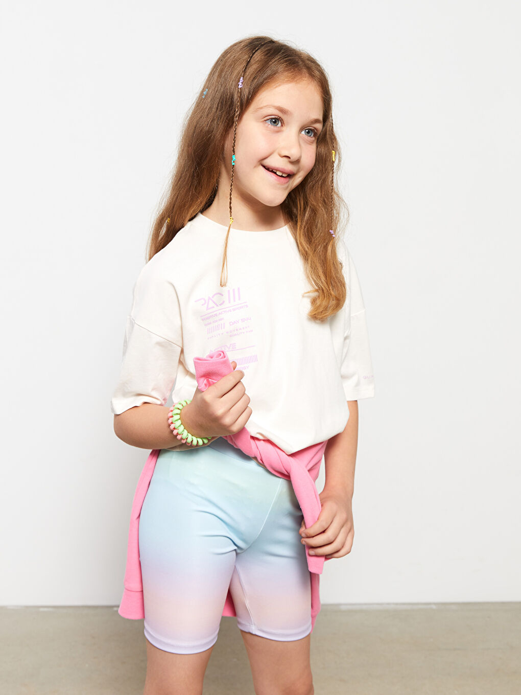 Ekru Bisiklet Yaka Baskılı Kısa Kollu Pamuklu Kız Çocuk Tişört-1