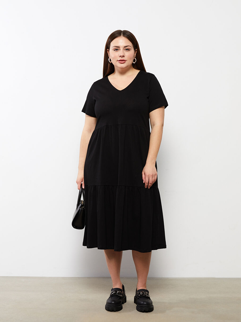 Plus Size V-Neck Straight Short Sleeve Cotton Women's Dress-1