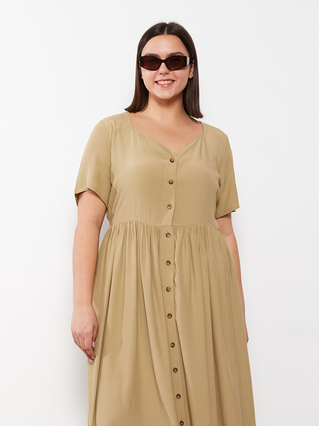 Plus Size Sweetheart Neck Straight Short Sleeve Viscose Women's Dress-1
