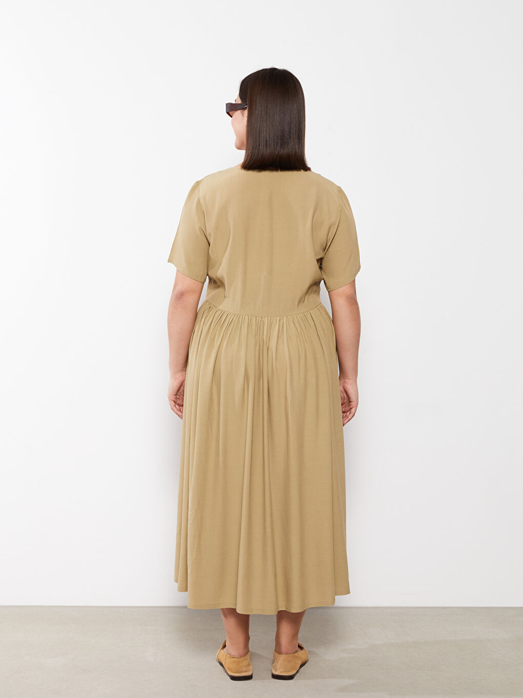 Plus Size Sweetheart Neck Straight Short Sleeve Viscose Women's Dress-4