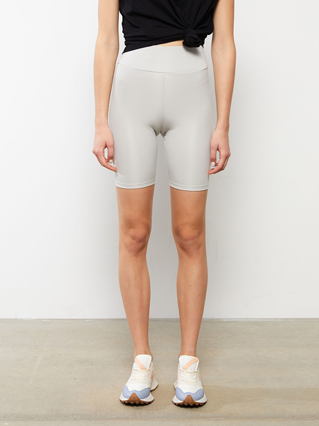 Women's Elastic Waist Plain Short Leggings-3