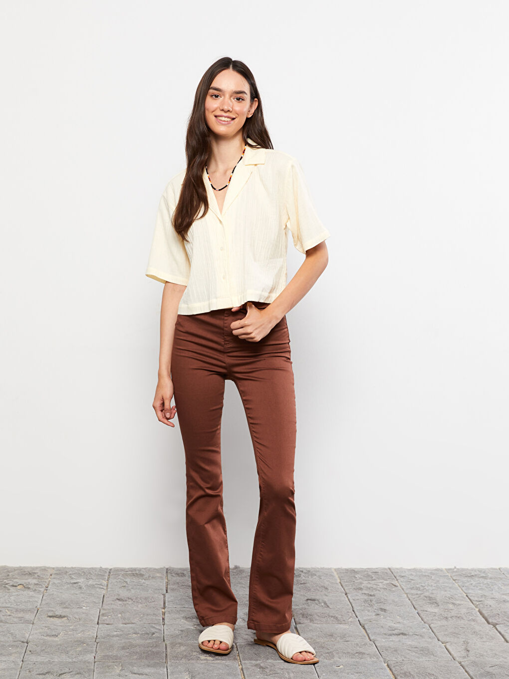 Муслиновая женская рубашка с коротким рукавом и застежкой спереди на пуговицах-2