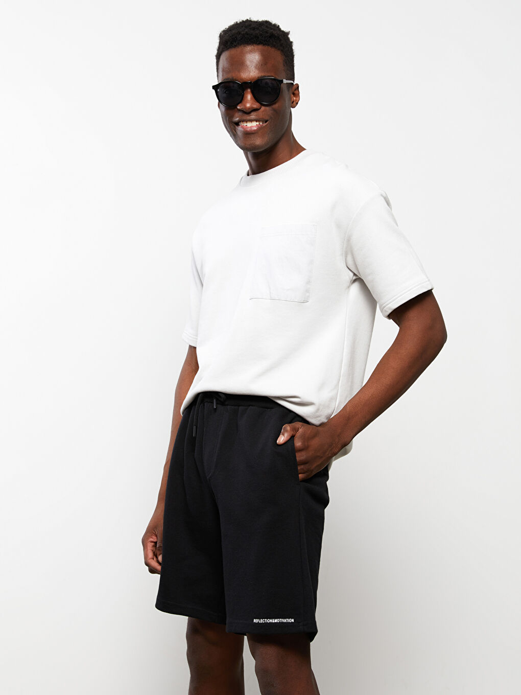 Siyah Standart Kalıp Erkek Şort-2