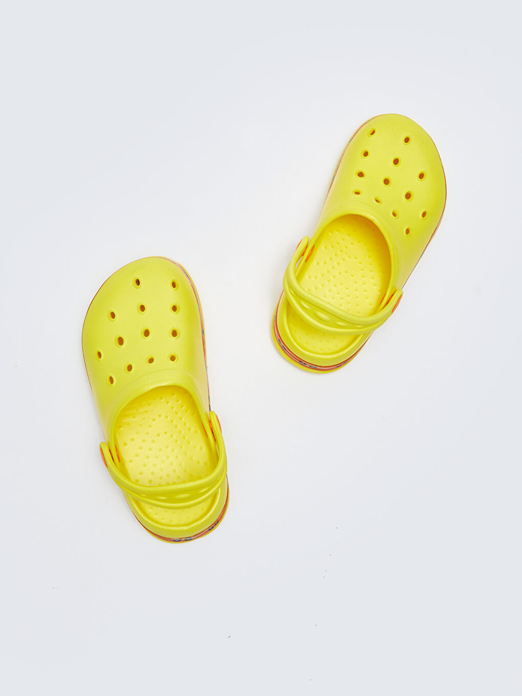 Sarı Delik Detaylı Baskılı Işıklı Erkek Çocuk Sandalet-5