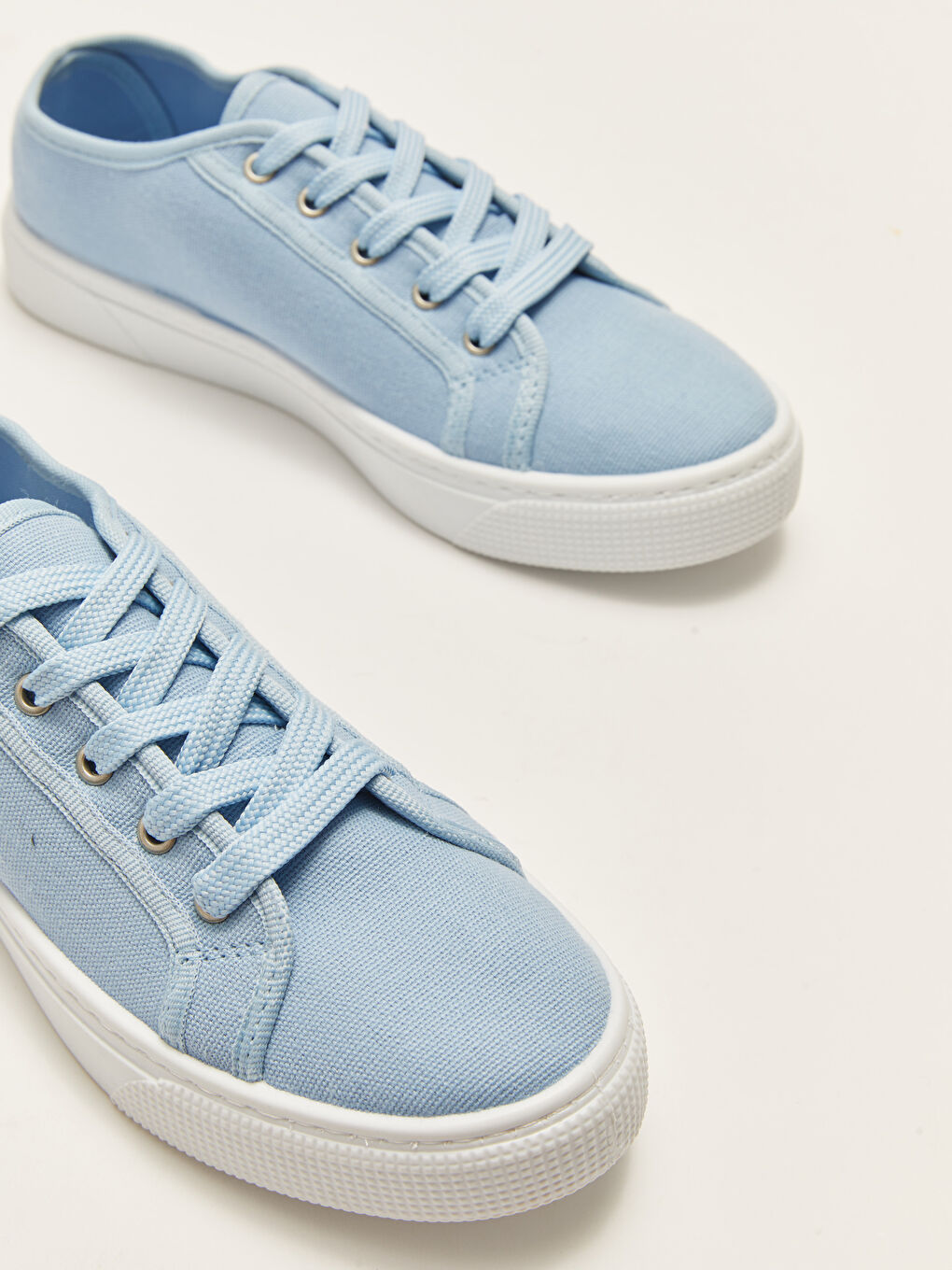 Lace-up Women's Sneakers-2