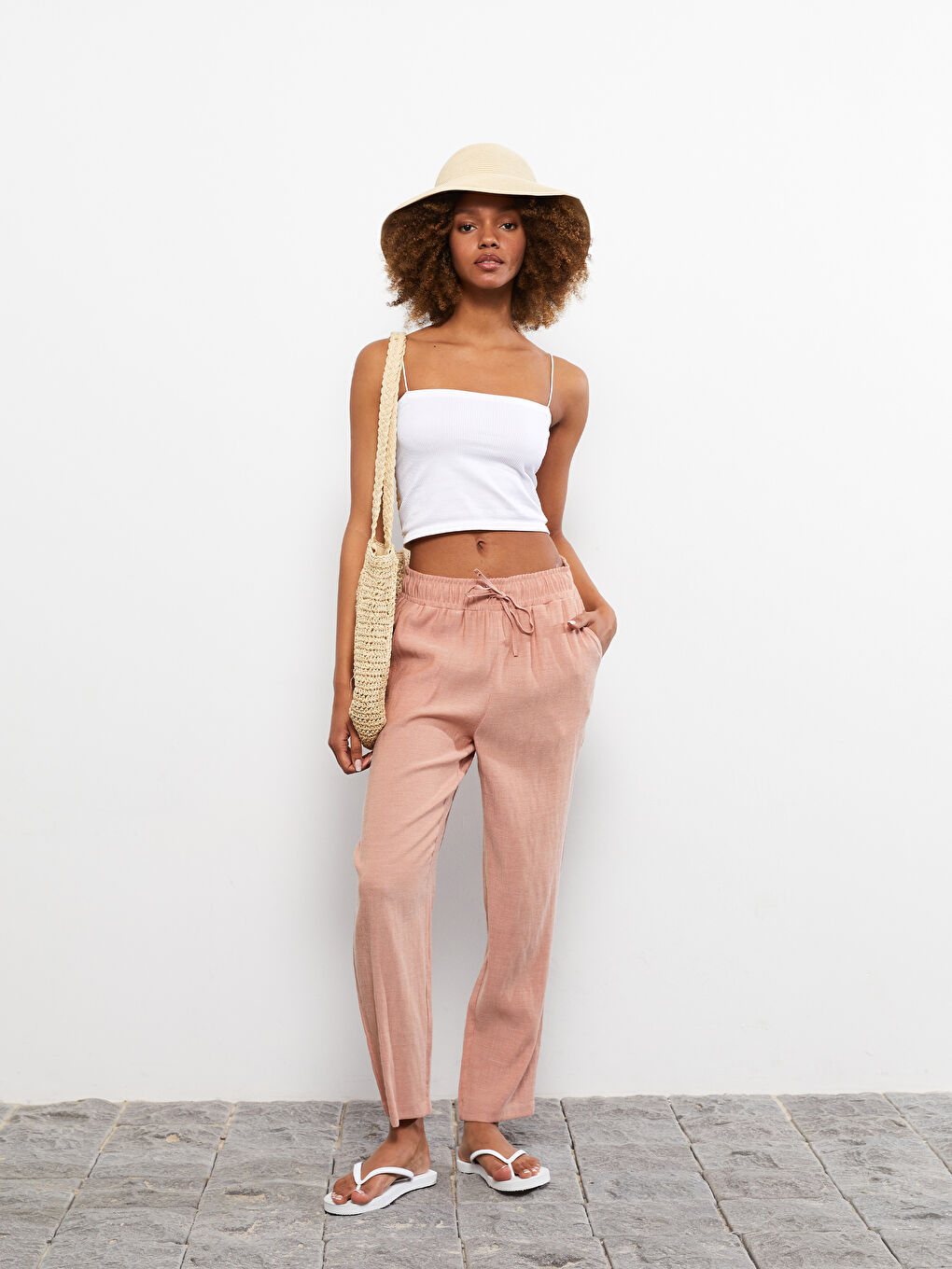 Elastic Waist Comfortable Fit Straight Pocket Women's Trousers Detailed-1