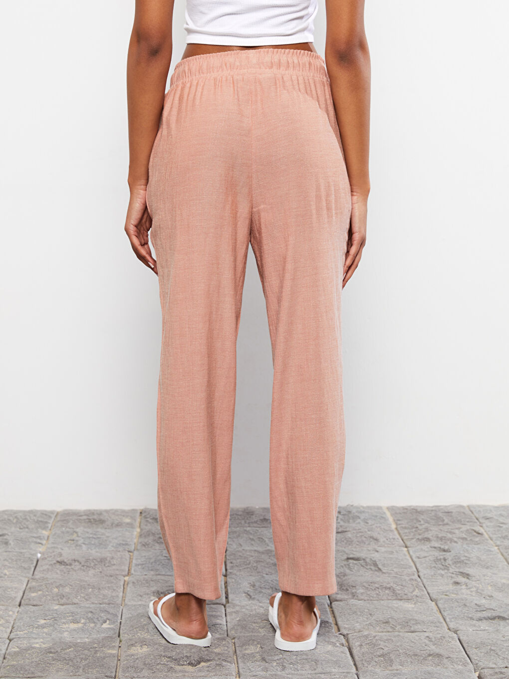 Elastic Waist Comfortable Fit Straight Pocket Women's Trousers Detailed-4