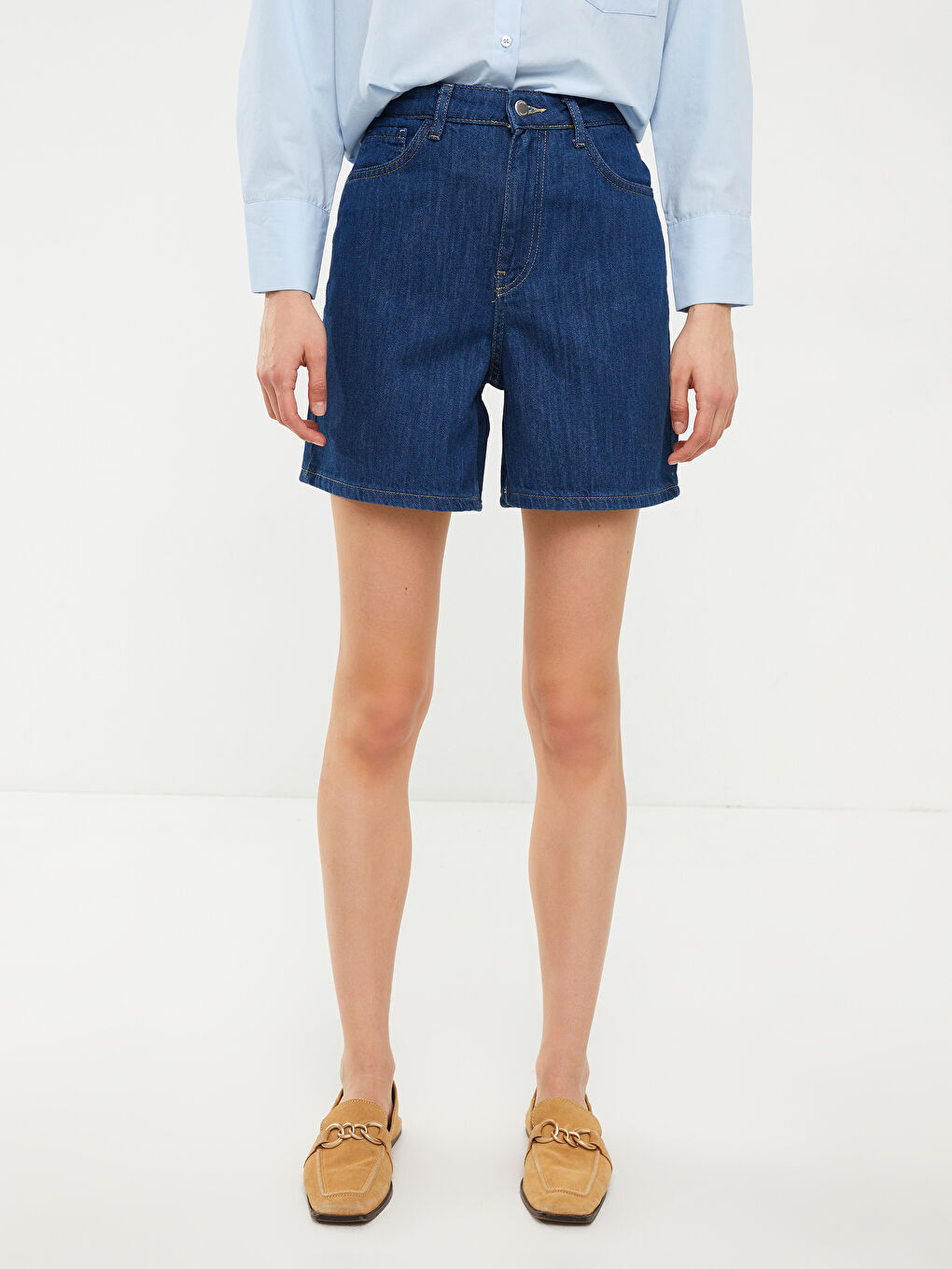 Standard Fit Straight Pocket Detailed Women's Rodeo Jean Shorts -S2IV34Z8-309