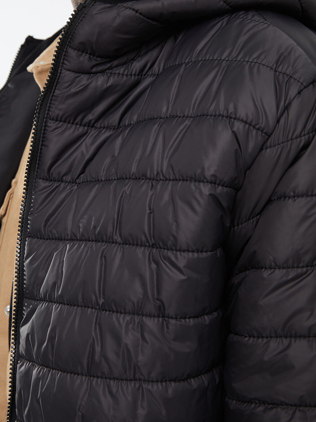 Standard Fit Hooded Men's Puffer Coat-3