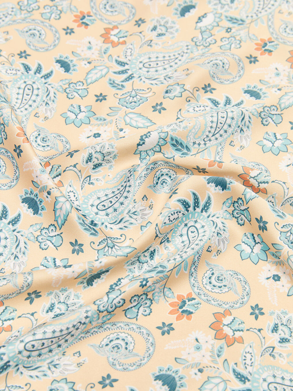 Әйелдерге арналған өрнекті бандана-7