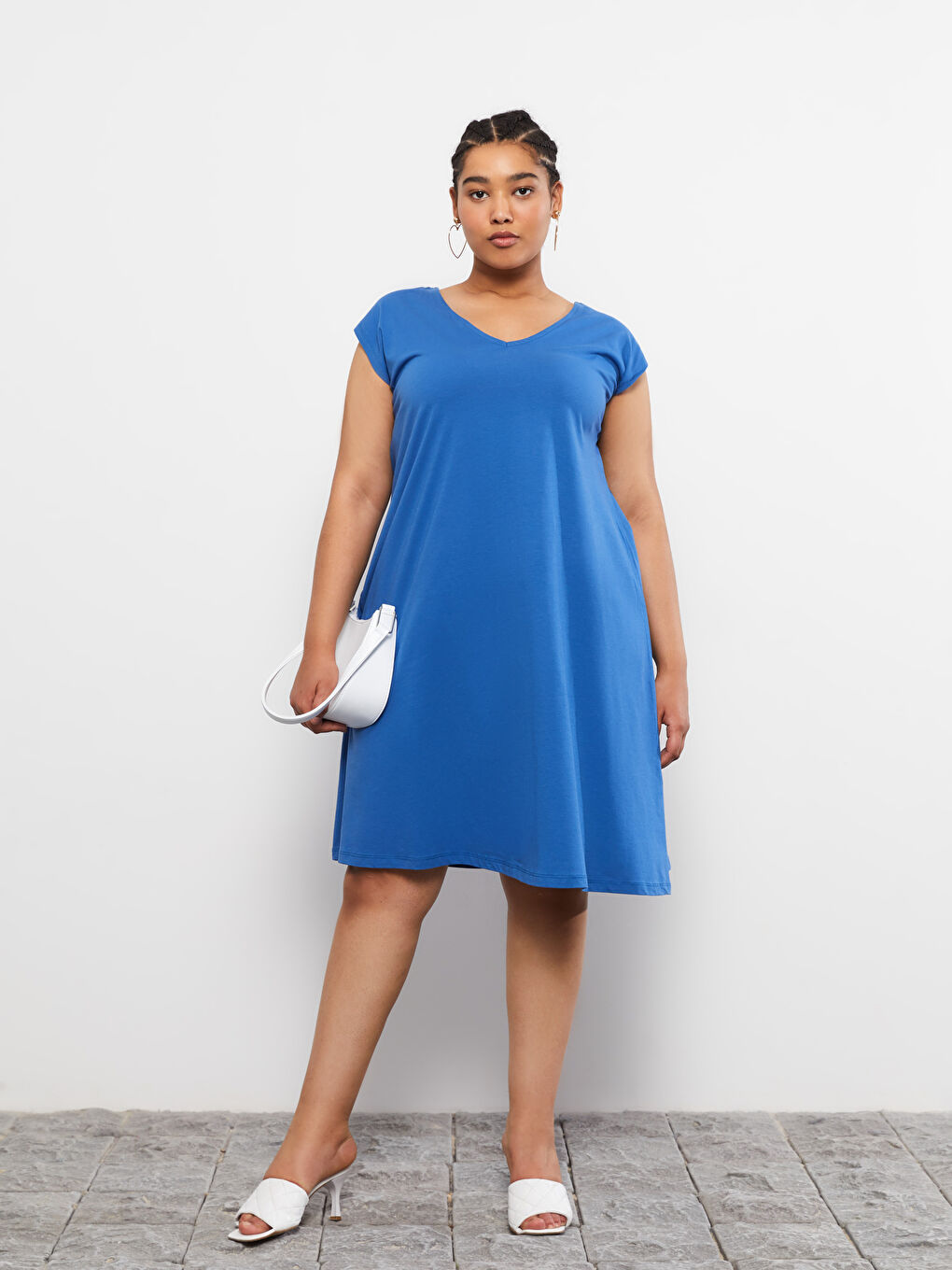 V-Neck Straight Sleeveless Cotton Women's Dress-4