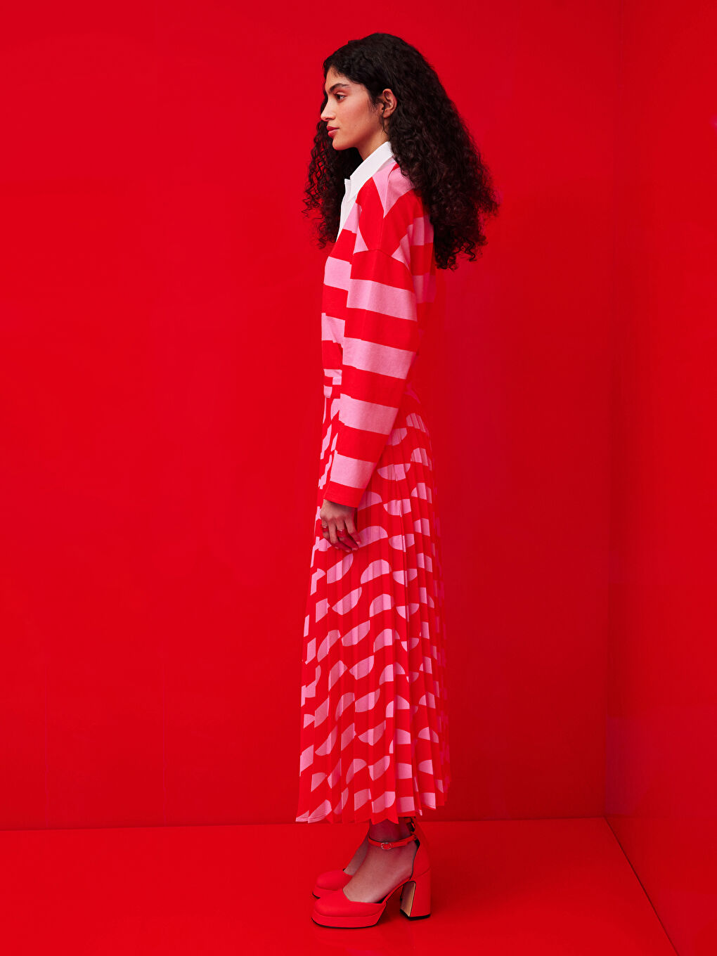 Kırmızı Beli Fermuarlı Desenli Şifon Kadın Pileli Etek-2