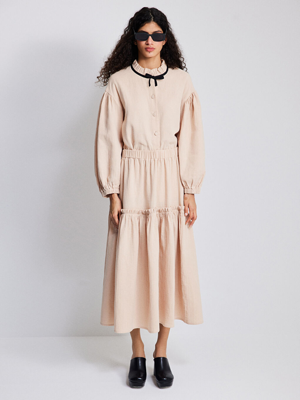 Bej Kadın Beli Lastikli Düz Volanlı Etek-1