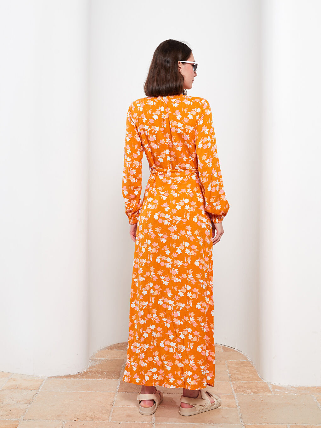 Pembe Gömlek Yaka Çiçekli Uzun Kollu Viskon Kadın Elbise-4