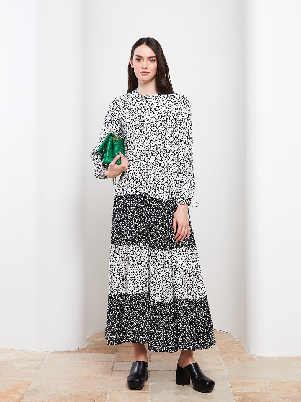 Bisiklet Yaka Çiçekli Uzun Kollu Viskon Kadın Elbise