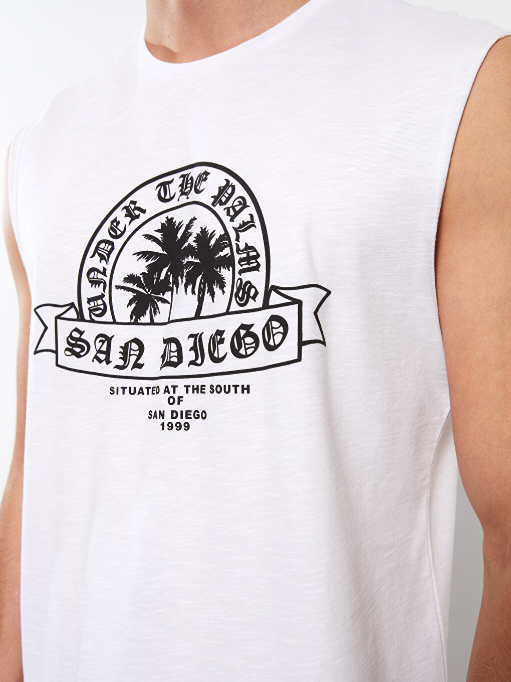 Beyaz Bisiklet Yaka Baskılı Penye Erkek Kolsuz Tişört-3