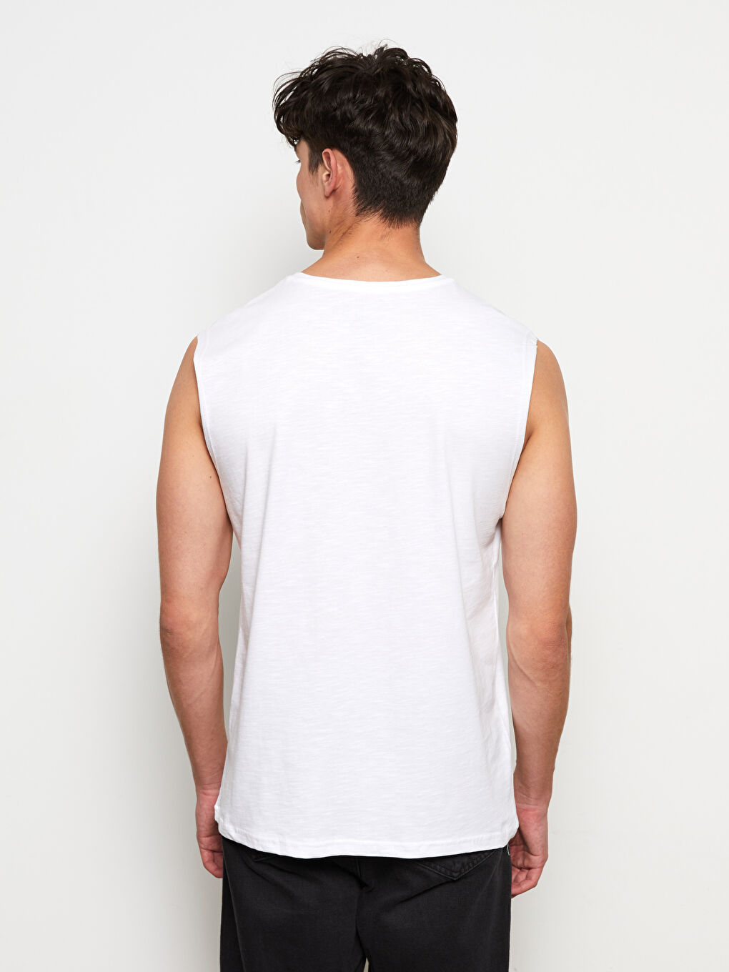 Beyaz Bisiklet Yaka Baskılı Penye Erkek Kolsuz Tişört-4