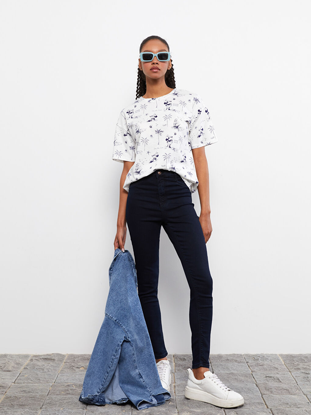 Crew Neck Minnie Mouse Patterned Cotton Short Sleeve Women's T-Shirt