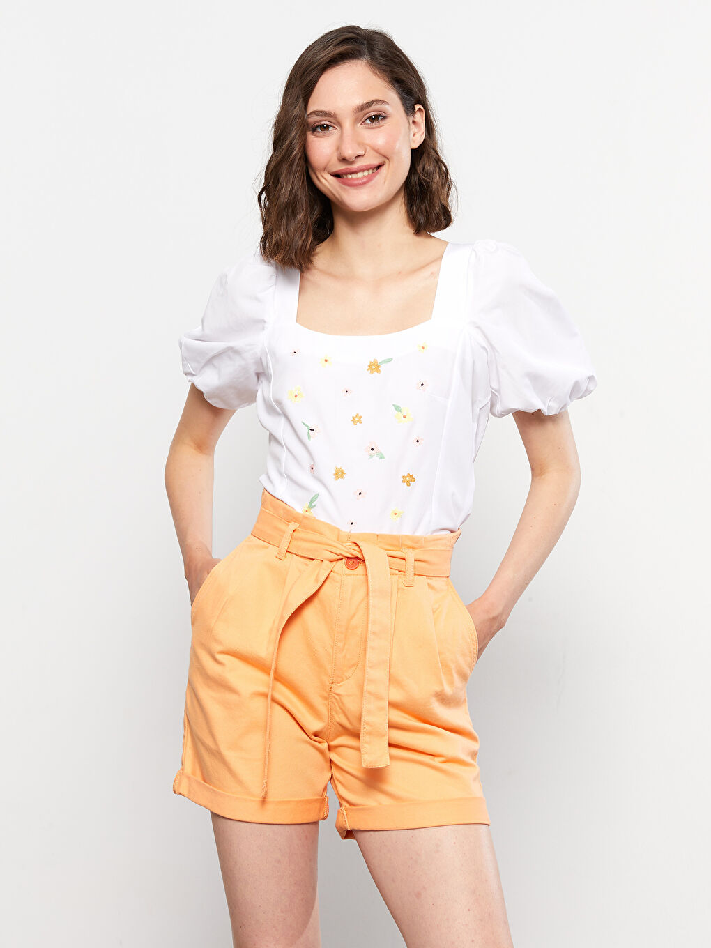 LC Waikiki Square Collar Embroidered Balloon Sleeve Poplin Women's Blouse -S2J064Z8-E5X