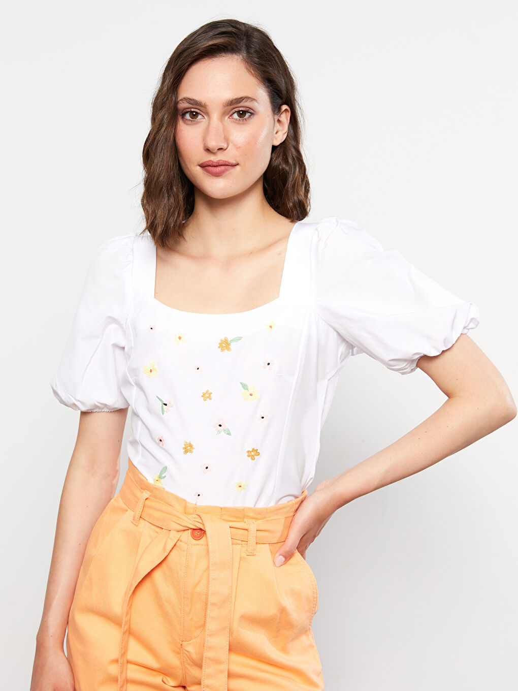 LC Waikiki Square Collar Embroidered Balloon Sleeve Poplin Women's Blouse -S2J064Z8-E5X