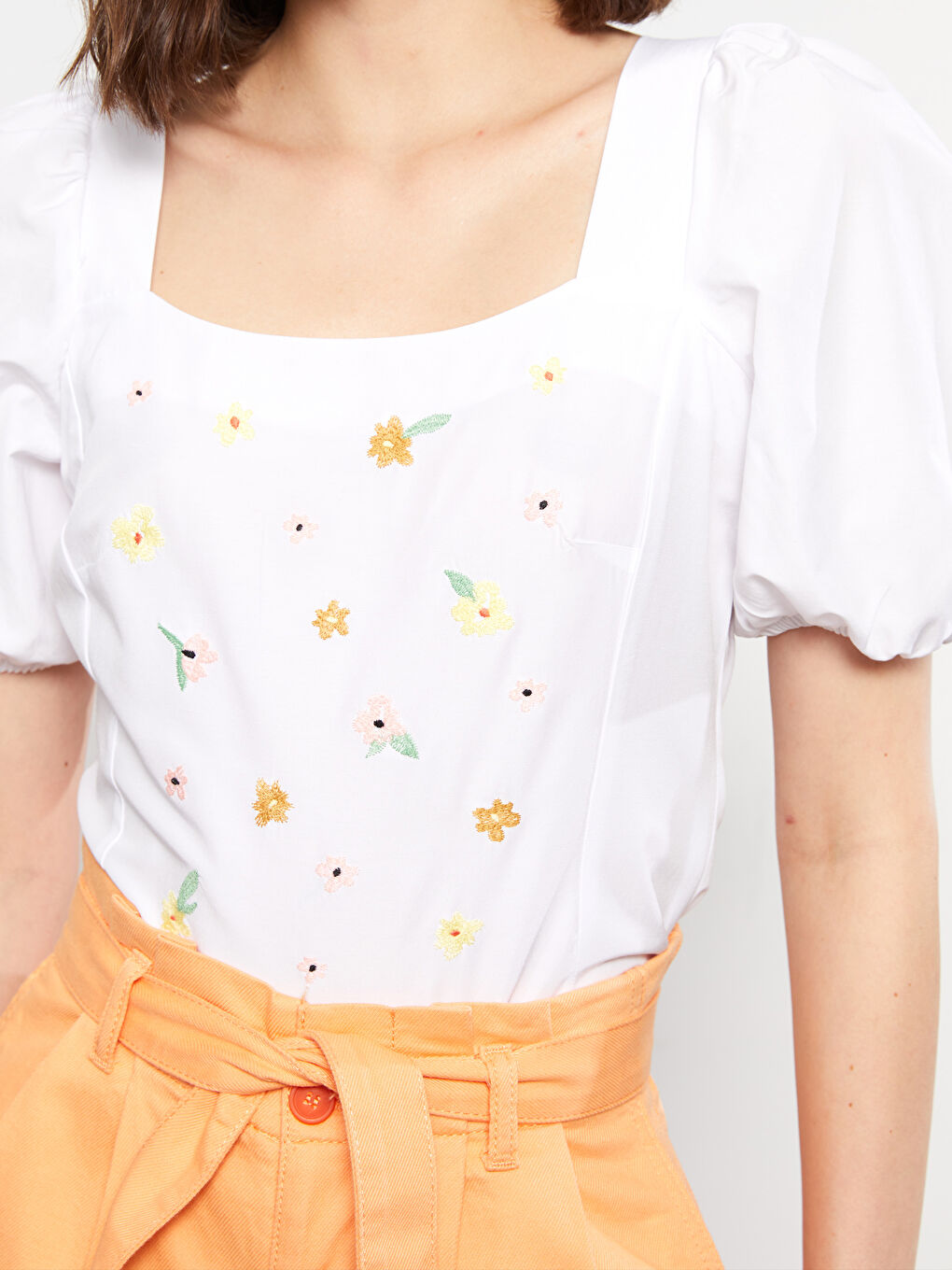 LC Waikiki Square Collar Embroidered Balloon Sleeve Poplin Women's Blouse -S2J064Z8-E5X