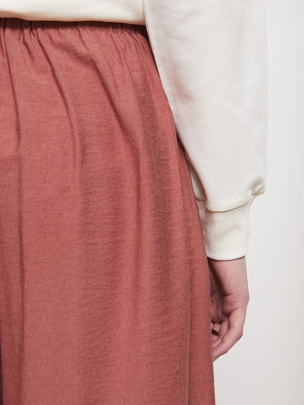 Kahverengi Kadın Beli Lastikli Rahat Kalıp Düz Pantolon-3