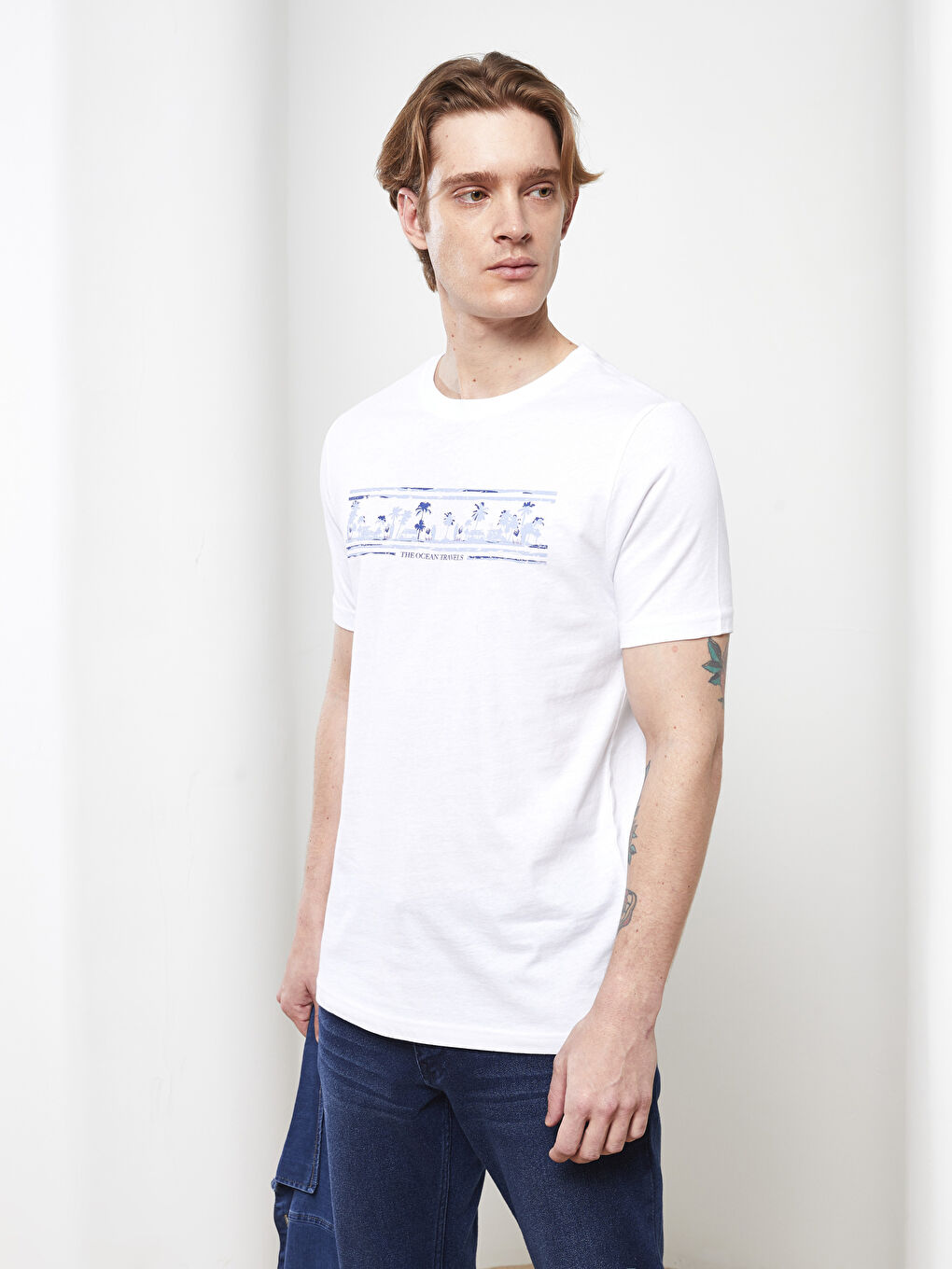 Beyaz Bisiklet Yaka Kısa Kollu Baskılı Penye Erkek Tişört-2