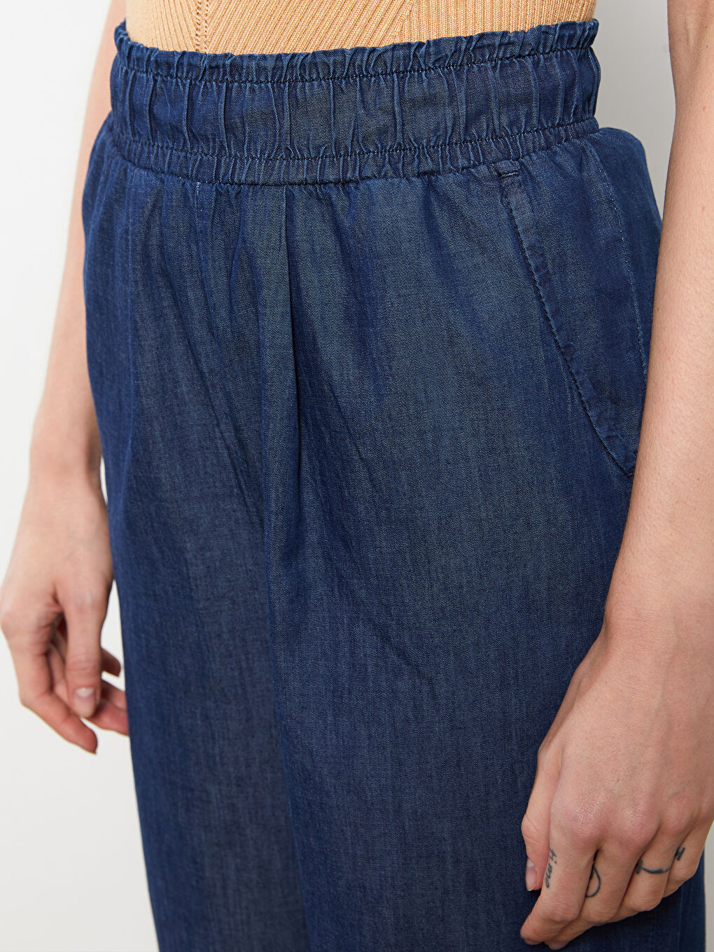 İndigo Kadın Beli Lastikli Düz Jean Kapri-2