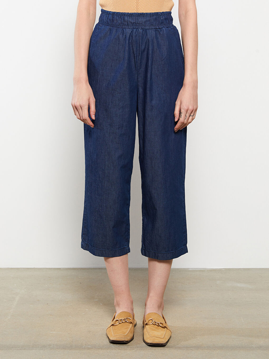 İndigo Kadın Beli Lastikli Düz Jean Kapri-3