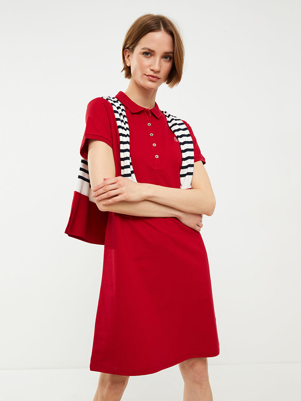 Kırmızı Polo Yaka Nakışlı Kısa Kollu Pamuklu Kadın Elbise-7