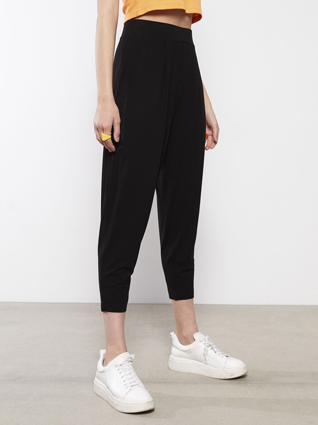 بنطلون رياضي سادة بخصر مرن للسيدات-2