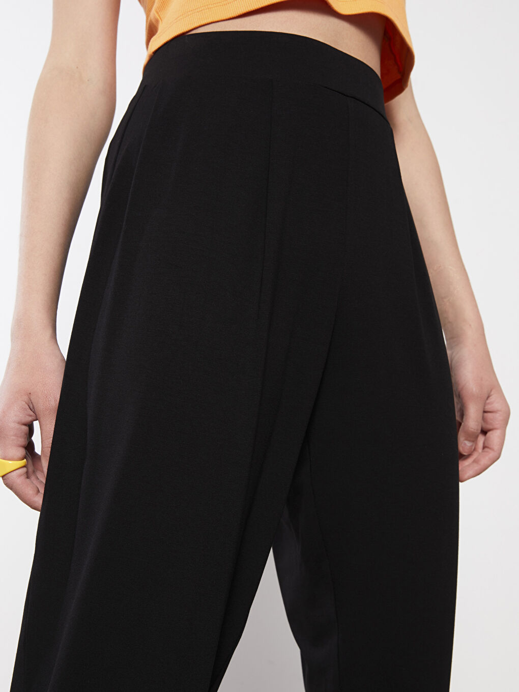 بنطلون رياضي سادة بخصر مرن للسيدات-3