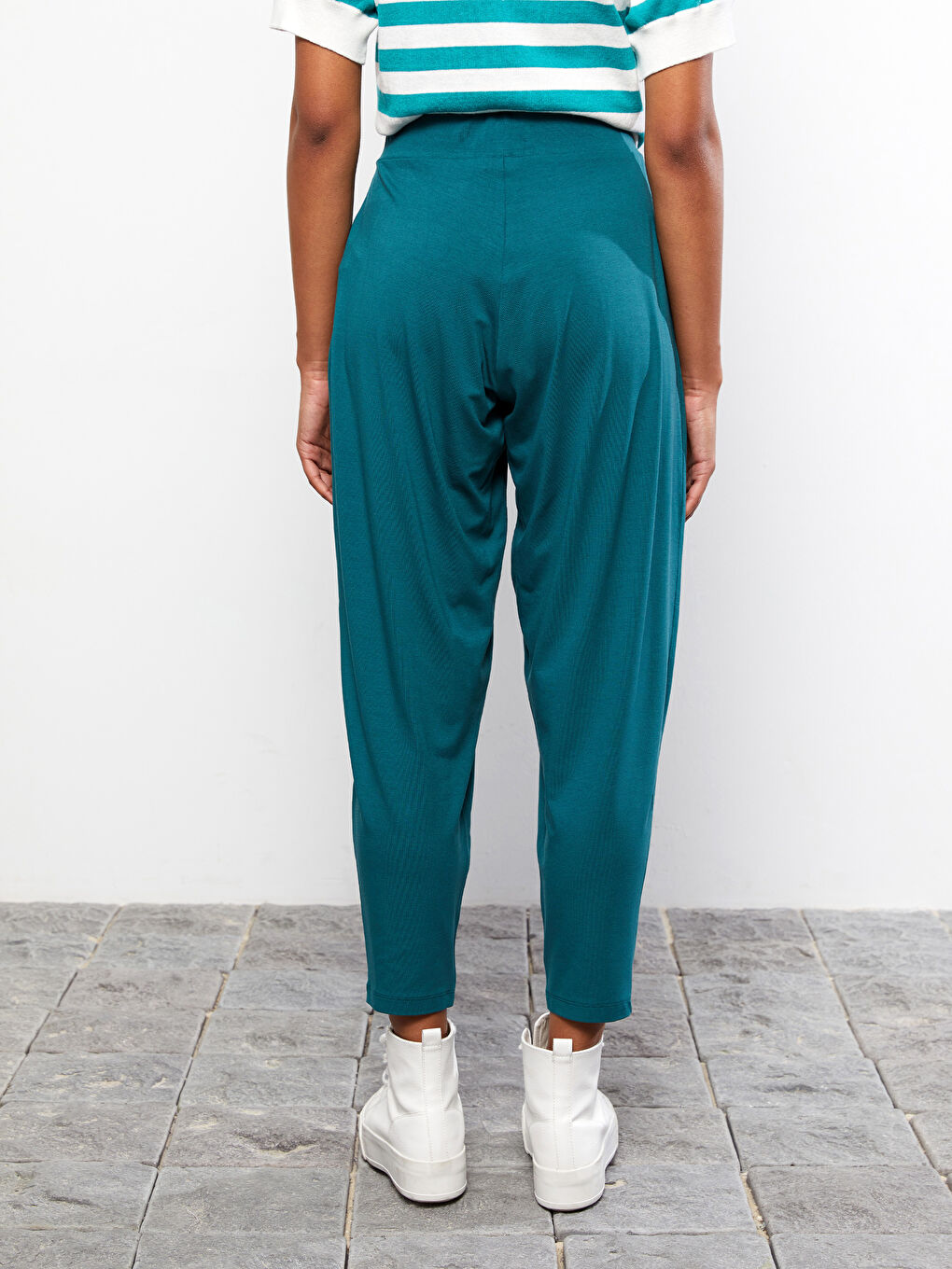 LCW Vision Women's Sweatpants with Elastic Waist -S2J147Z8-HRY