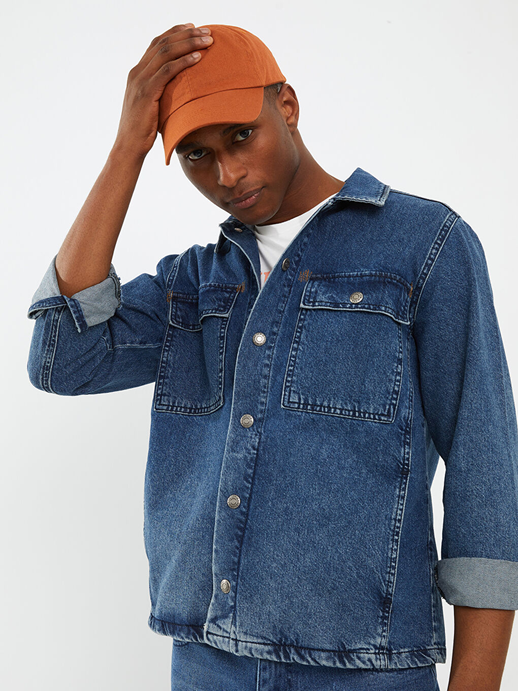 Standard Fit Long Sleeve Men's Jean Jacket-2