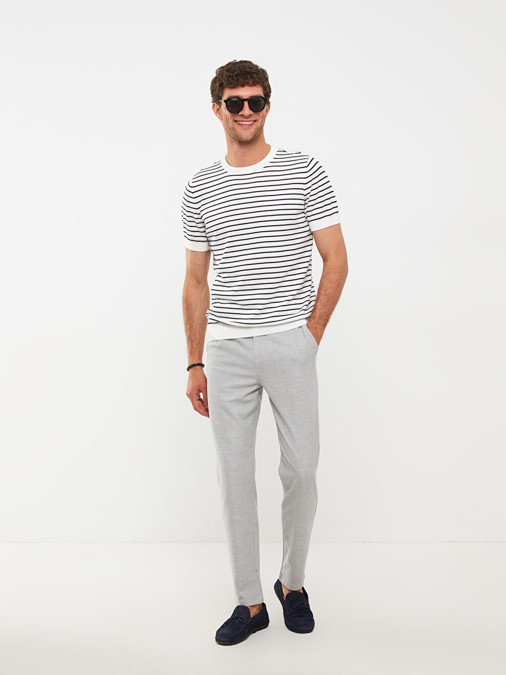 Lacivert Bisiklet Yaka Kısa Kollu Çizgili Erkek Tişört-2