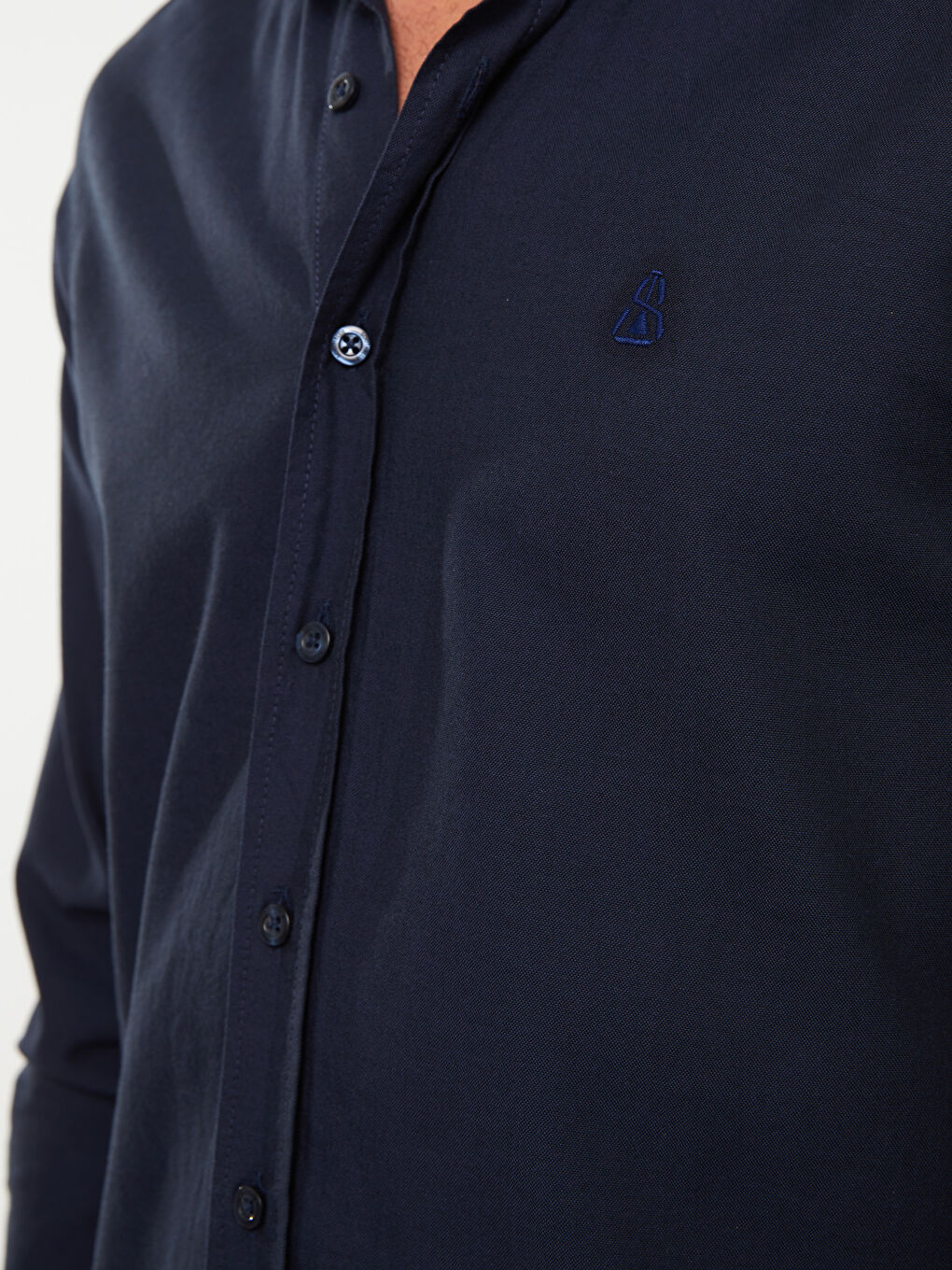 Ерлерге арналған ұзын жеңді стандартты пішімді жейде-3