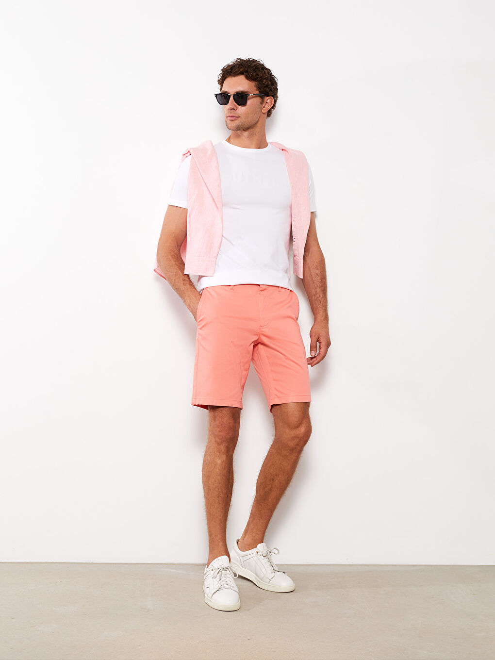 Mercan Standart Kalıp Erkek Şort