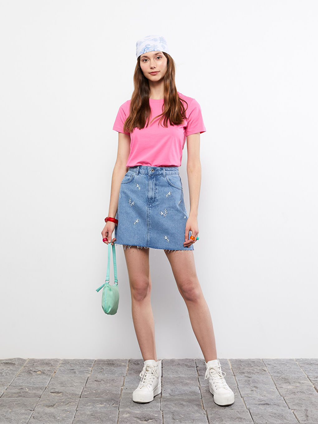Crew Neck Straight Short Sleeve Cotton Women's T-Shirt-2
