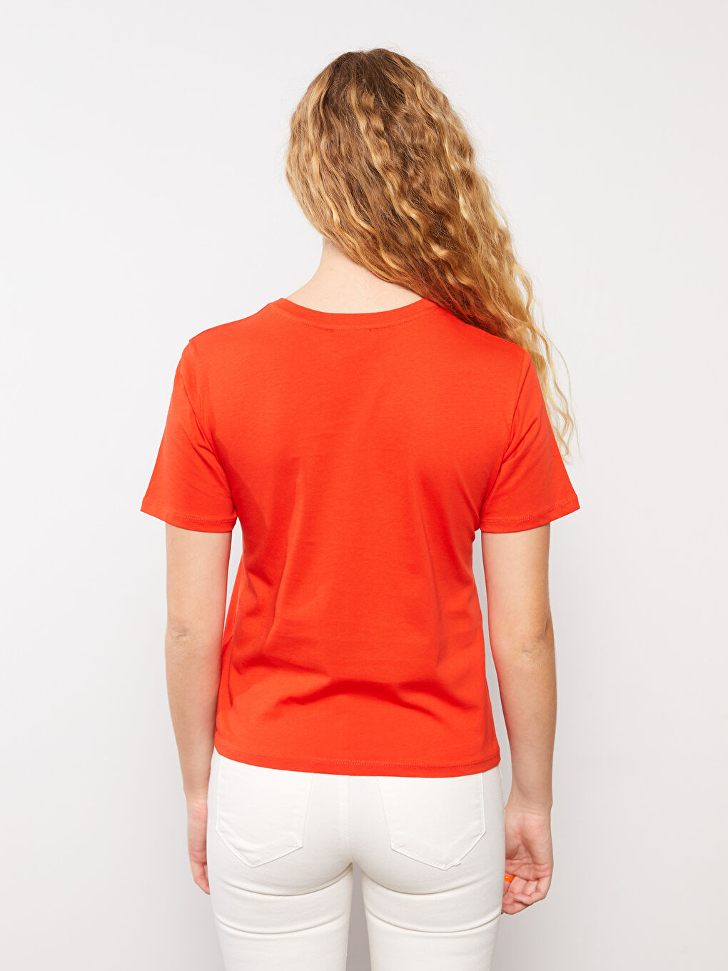 Әйелдерге арналған дөңгелек жағалы әріп принтті қысқа жең трикотаж футболка-3