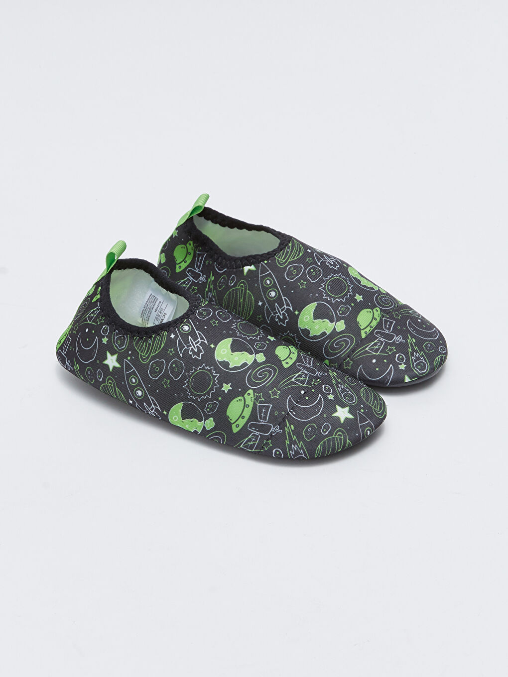 Siyah Baskılı Erkek Çocuk Deniz Ayakkabısı