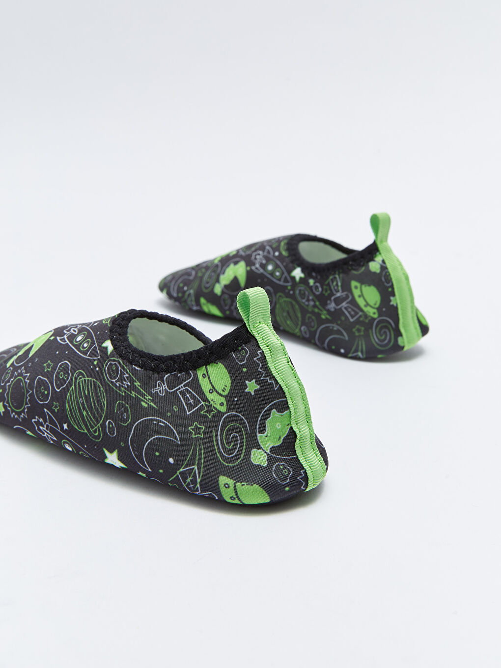 Siyah Baskılı Erkek Çocuk Deniz Ayakkabısı-4